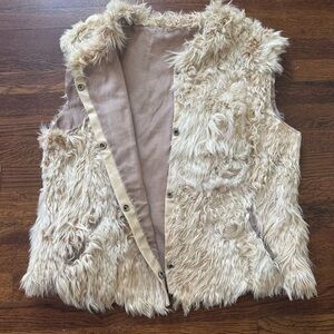 Real baby alpaca Fur Vest in Cream